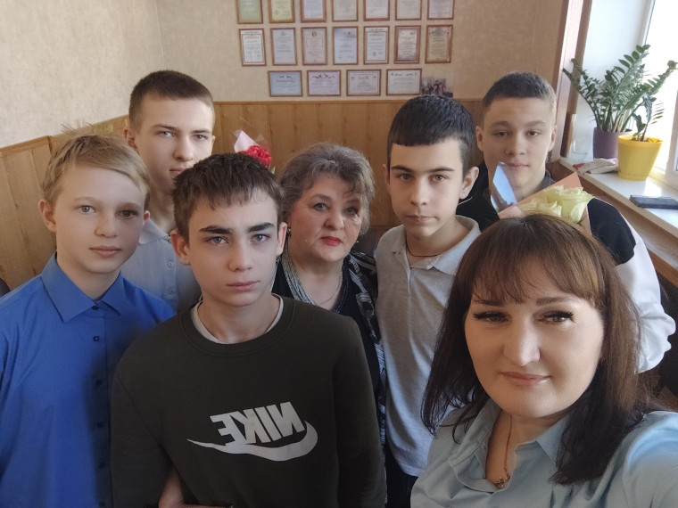 Поздравления с праздником весны от НАШИХ БУДУЩИХ ЗАЩИТНИКОВ!.